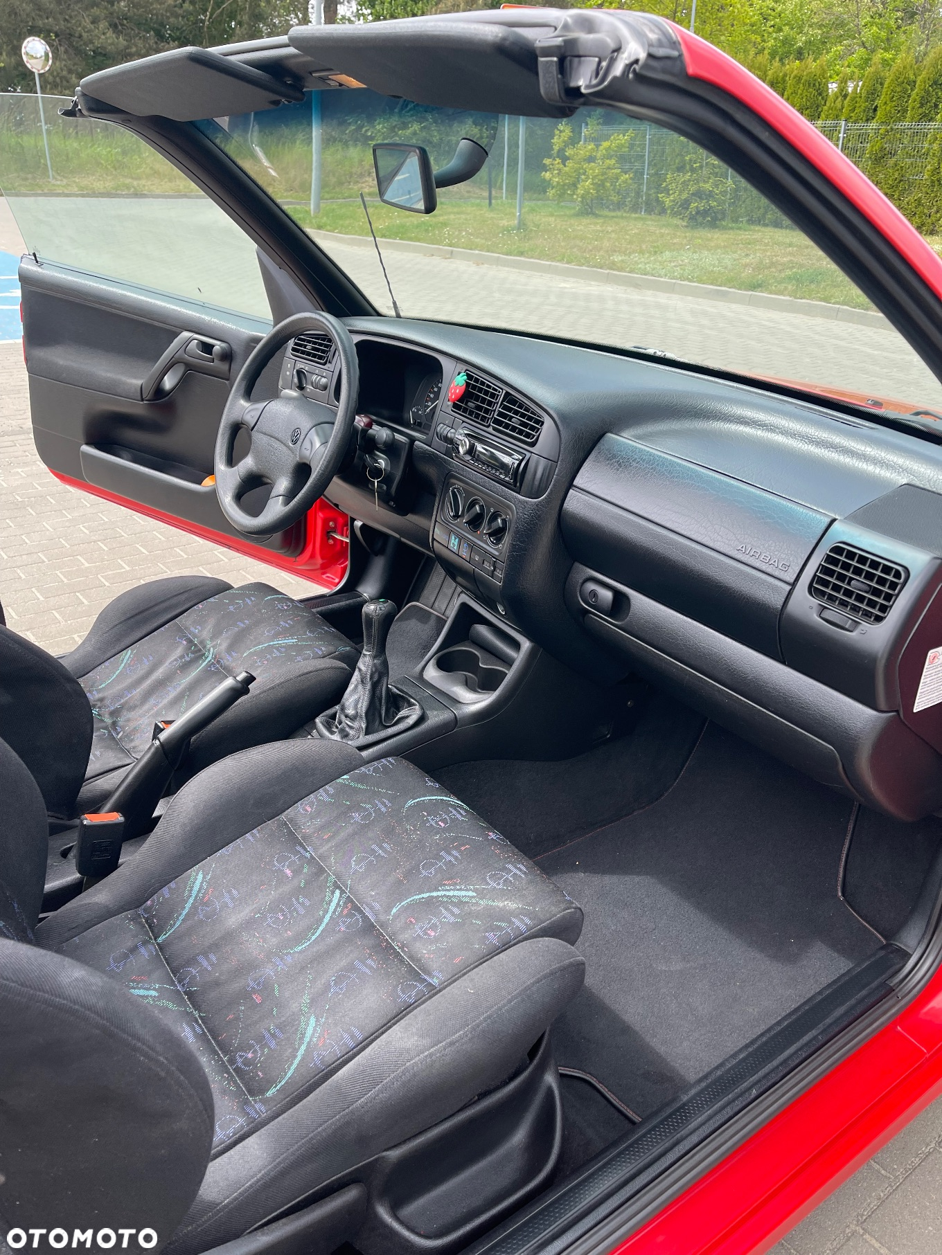 Volkswagen Golf Cabriolet 1.8 - 29