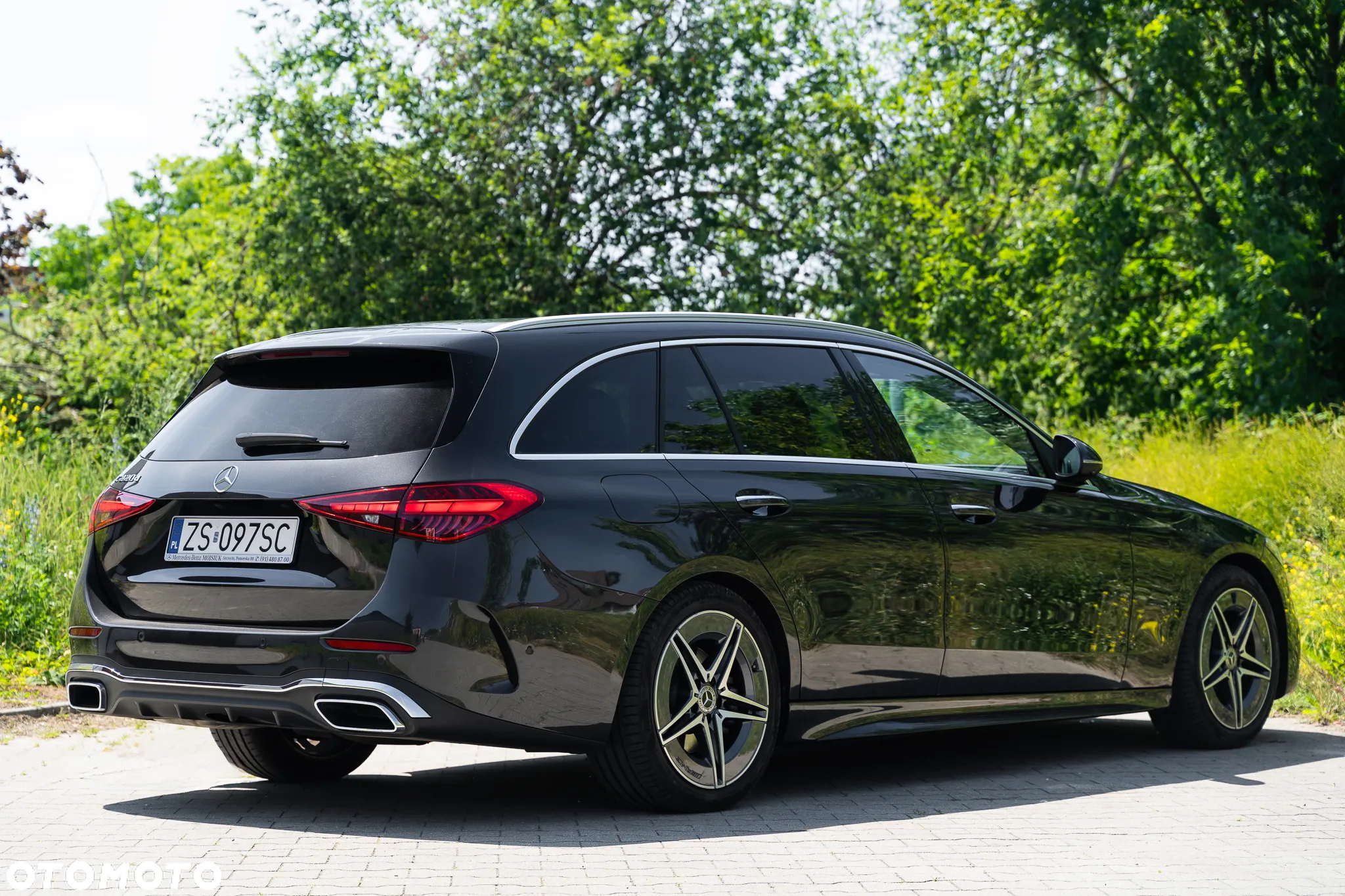 Mercedes-Benz Klasa C 220 d mHEV AMG - 9