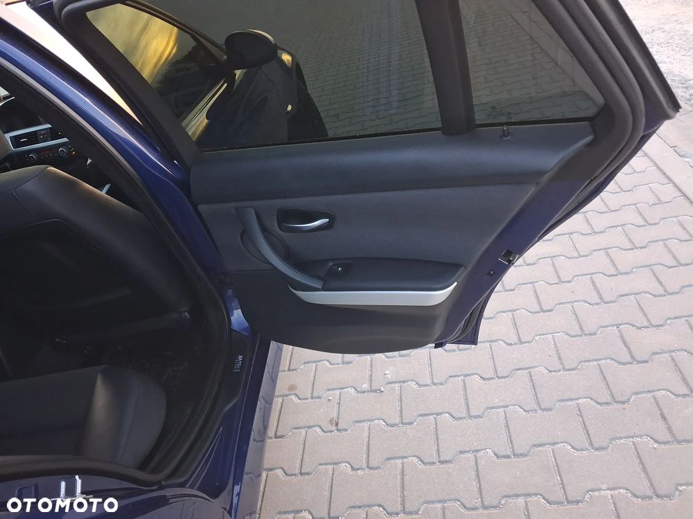 BMW Seria 3 320i - 19