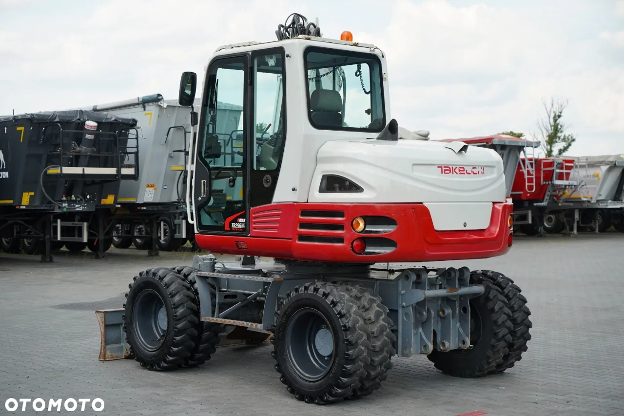 Takeuchi TB 295 W / KOPARKA KOŁOWA / 2016 ROK / PO KONTRAKCIE SERWISOWYM - 3