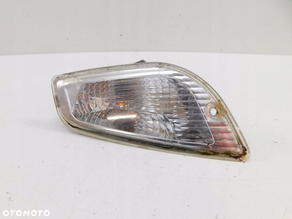 KIERUNKOWSKAZ PRZÓD LEWY DO SKUTERA CHIŃSKIEGO M1 - 1