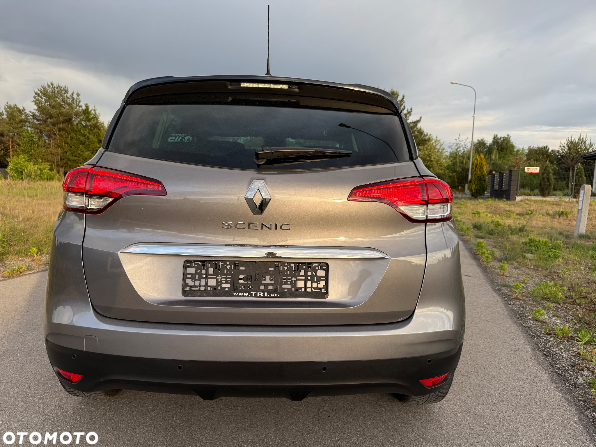 Renault Scenic ENERGY TCe 130 S&S Bose Edition - 10
