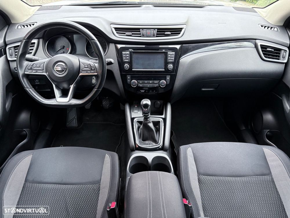 Nissan Qashqai 1.5 dCi N-Connecta Business - 6