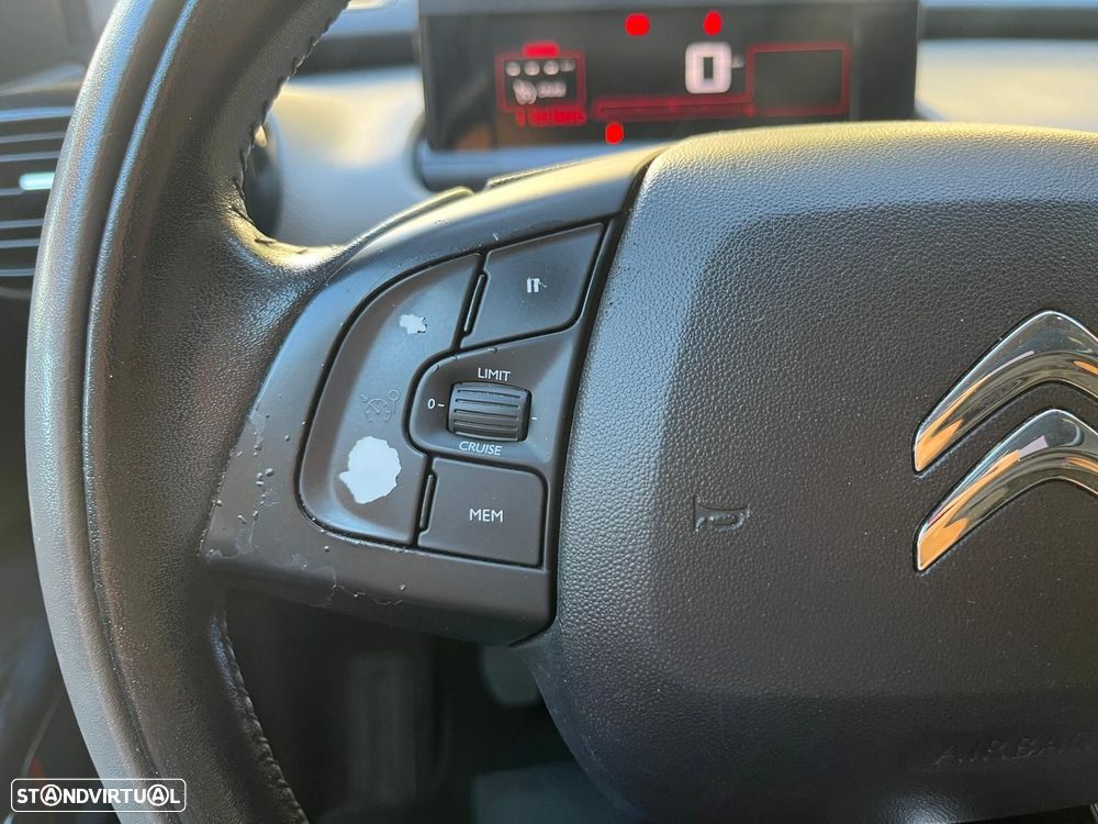 Citroën C4 Cactus - 11