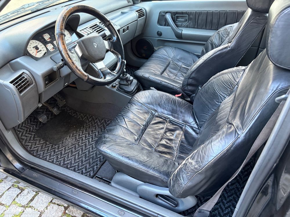 Renault Clio 1.4 S - 5