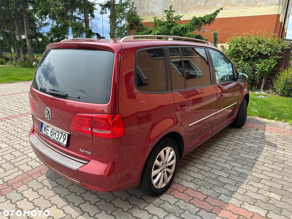 Volkswagen Touran 2.0 TDI Highline - 10