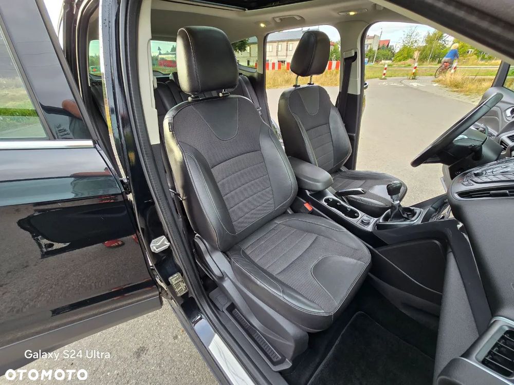 Ford Kuga 2.0 TDCi Titanium - 15