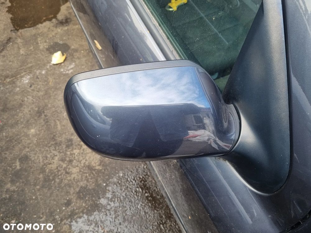 MAZDA 2 I DY 05-07 2006 r. LIFT elektryczne lusterko prawe EU * - 2