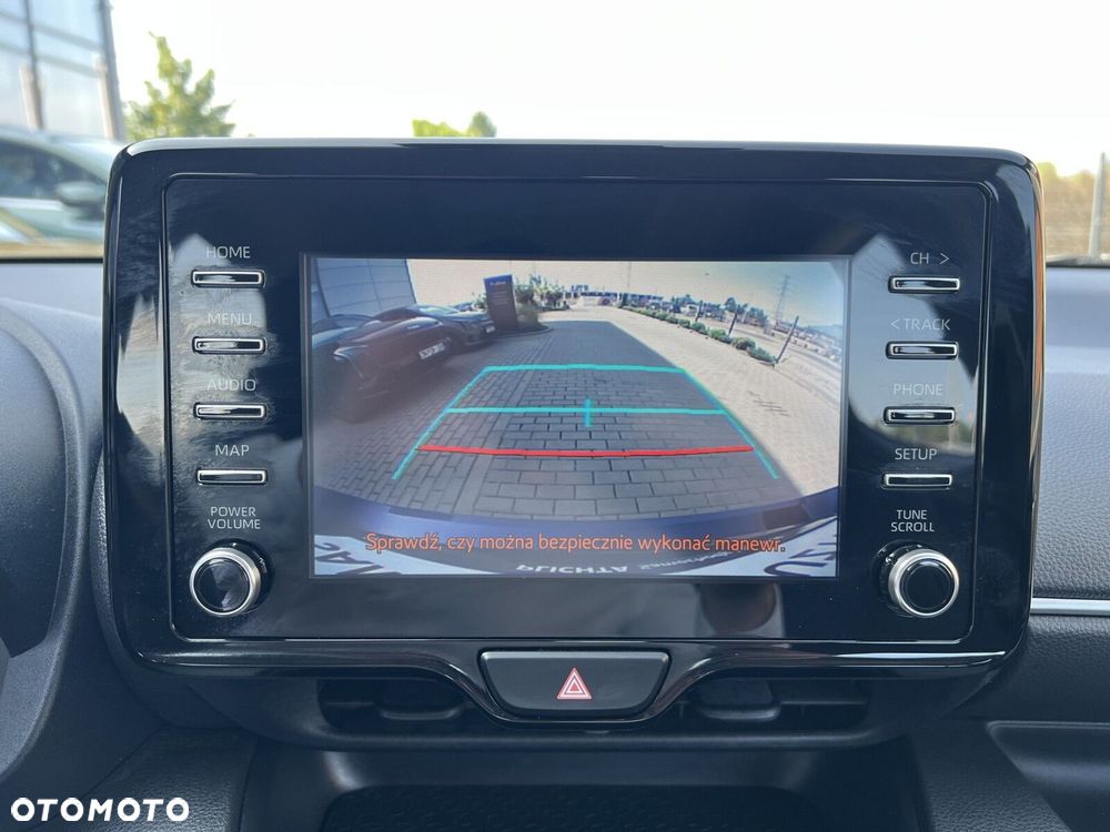 Toyota Yaris - 22