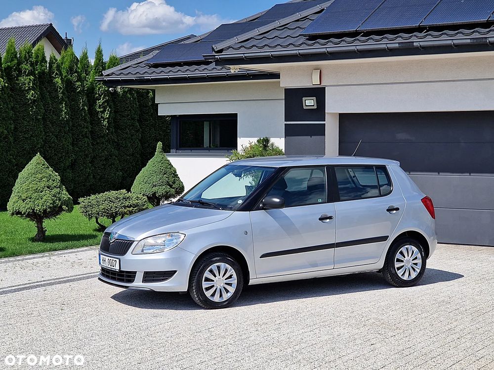 Skoda Fabia 1.2 HTP Cool Colour Edition - 1