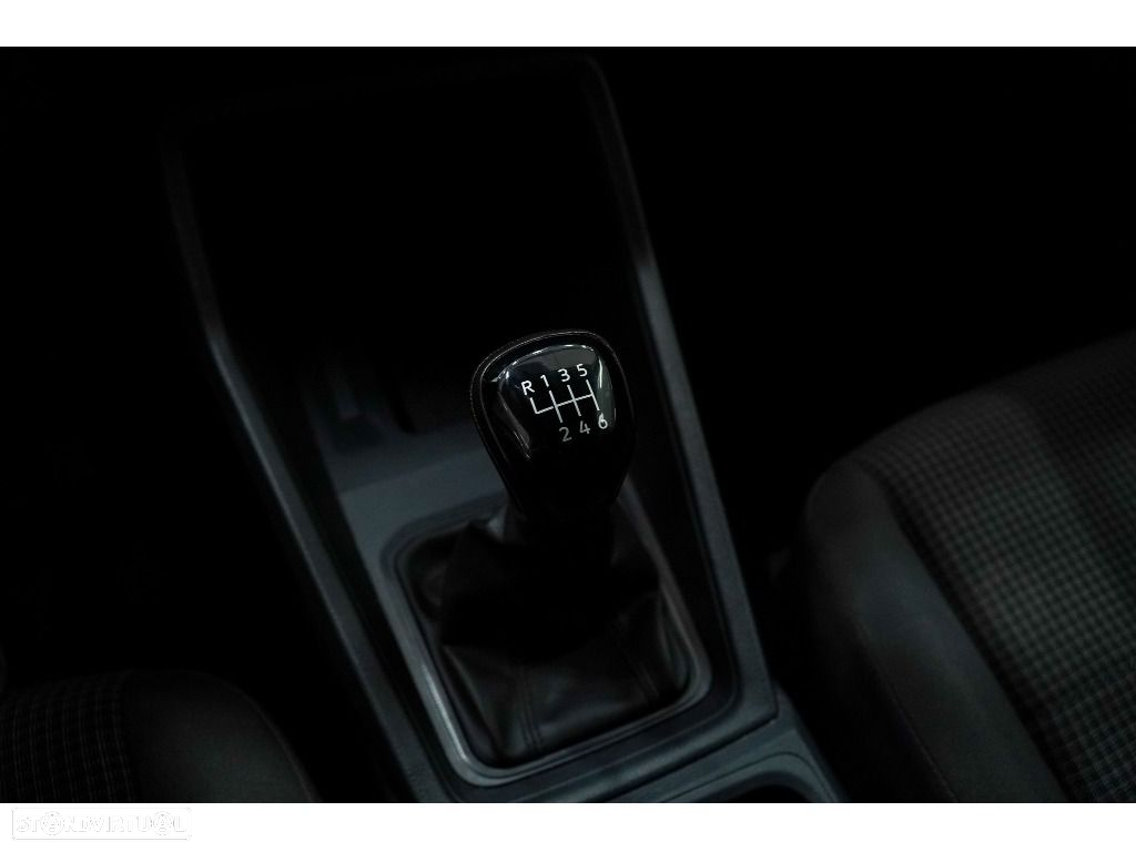 VW Caddy V Diesel 20- 25 2.0 TDI - 17