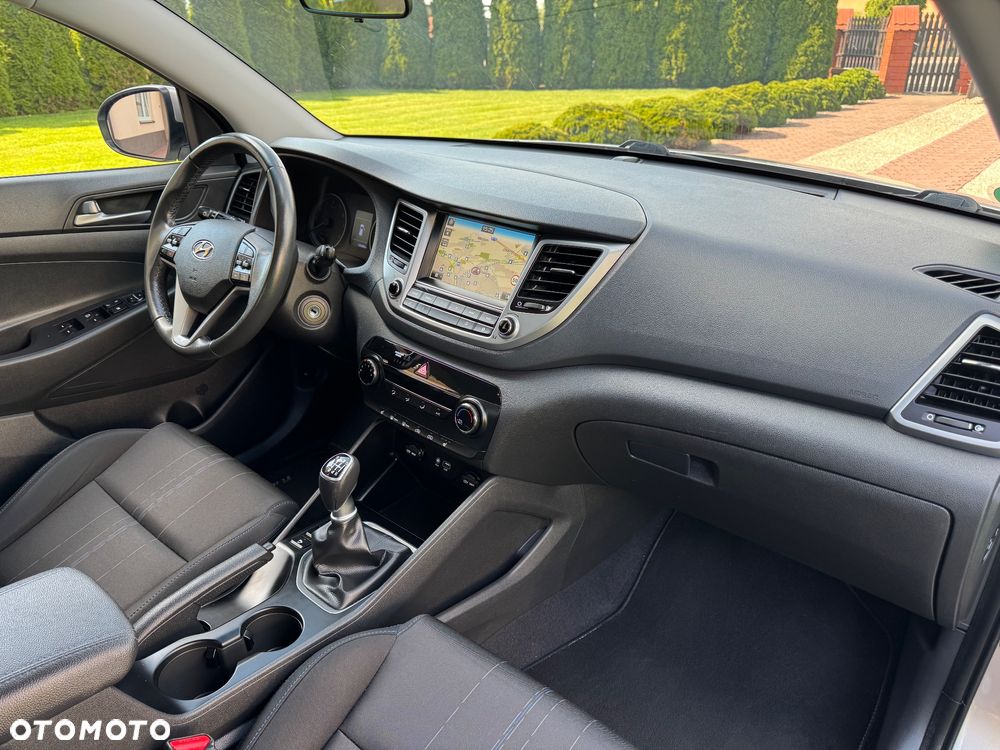 Hyundai Tucson 1.6 GDi 2WD Select - 16