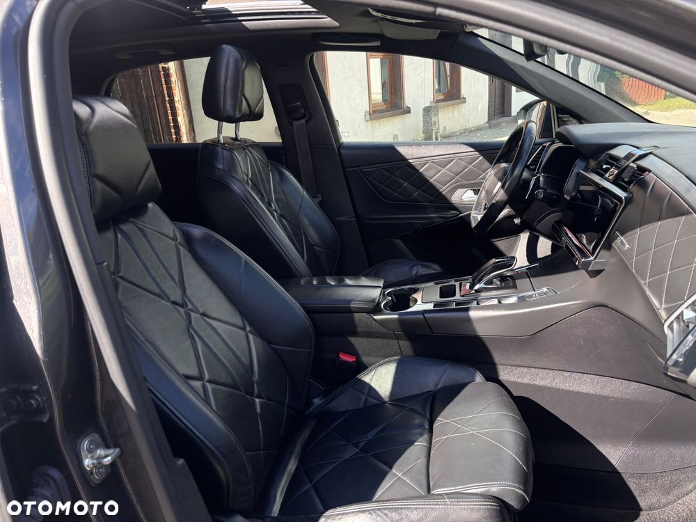 Citroën DS7 BlueHDI 130 DS PERFORMACE Line - 17