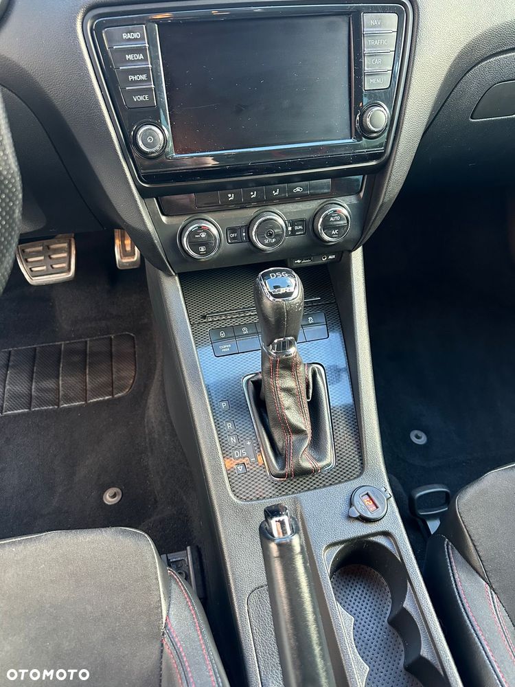 Skoda Octavia 2.0 TDI 4x4 RS DSG - 7