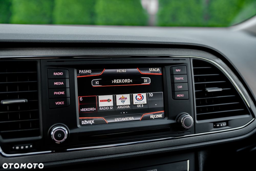Seat Leon Sportstourer 2.0 TDI Start&Stop FR - 33