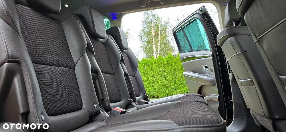 Renault Espace 1.6 dCi Energy Initiale Paris EDC 7os - 16