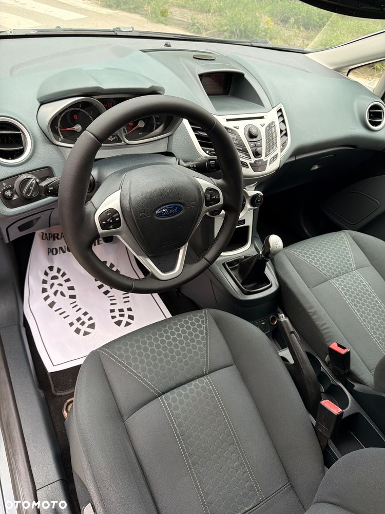 Ford Fiesta 1.6 Ti-VCT Titanium - 28