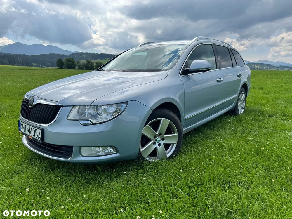 Skoda Superb 2.0 TDI 4x4 Elegance - 5