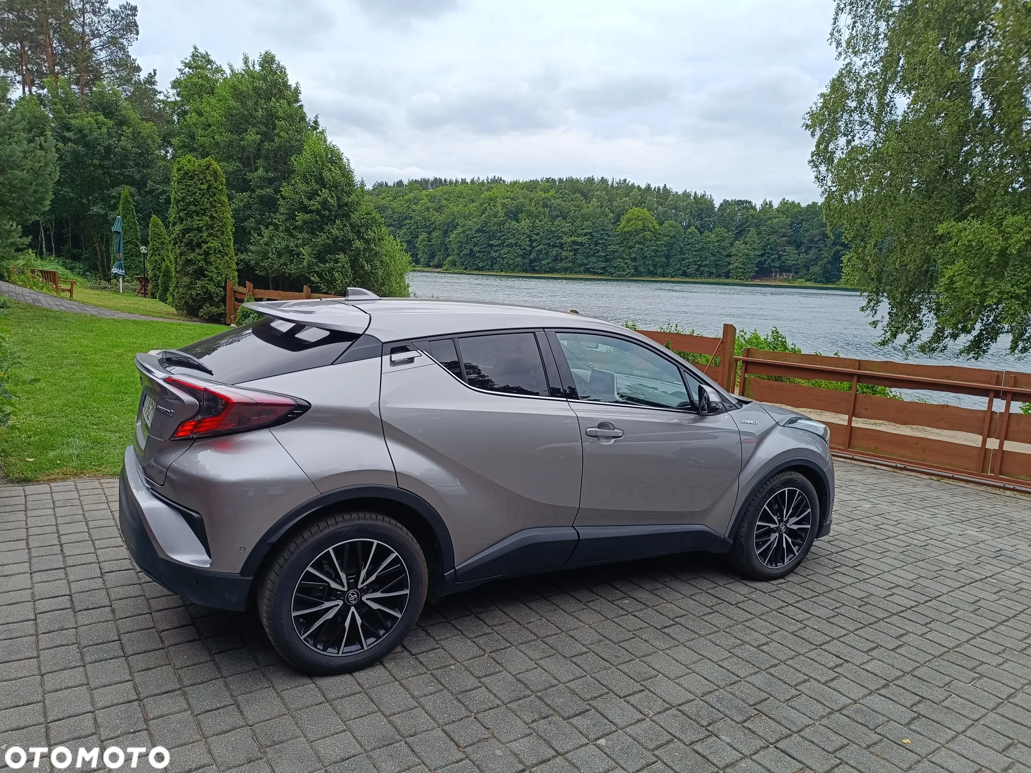 Toyota C-HR 1.8 Hybrid Prestige - 4