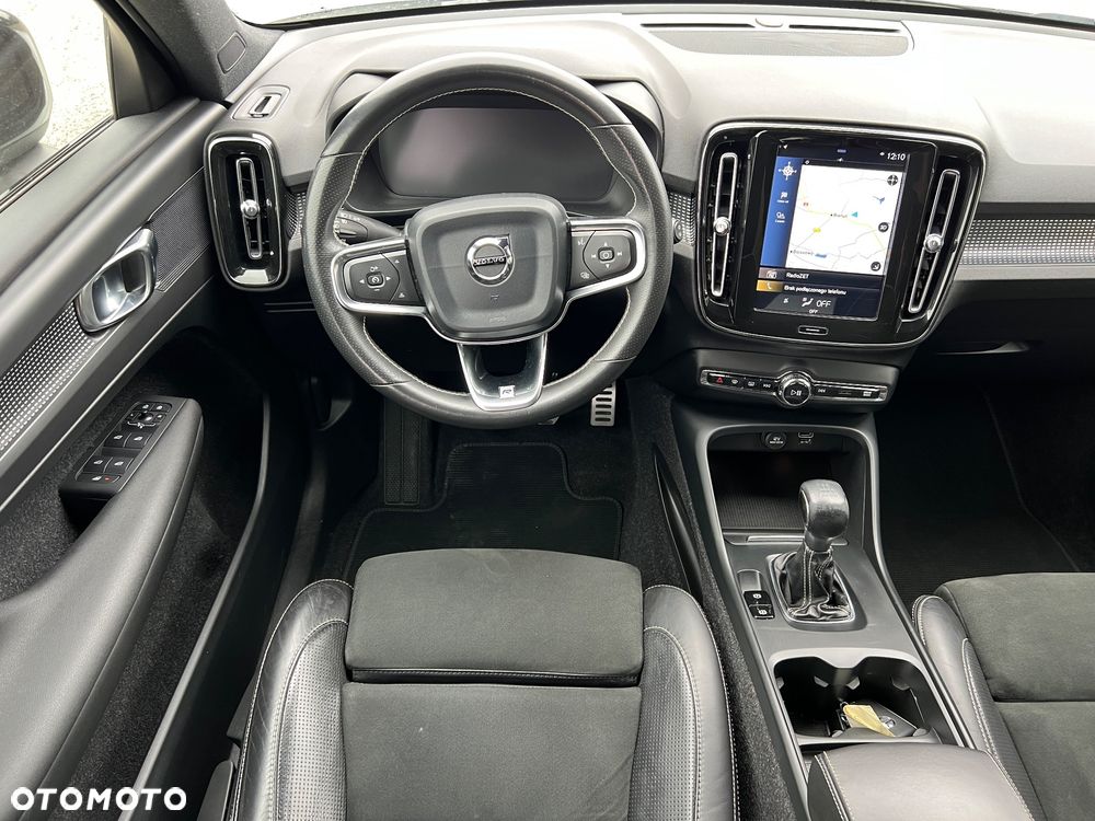 Volvo XC 40 D3 R-Design - 35