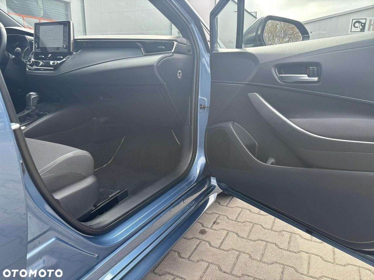Toyota Corolla - 17