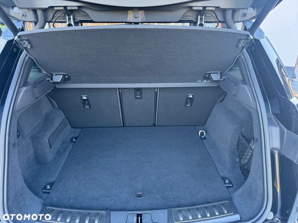 Land Rover Range Rover Evoque D200 Dynamic SE - 32