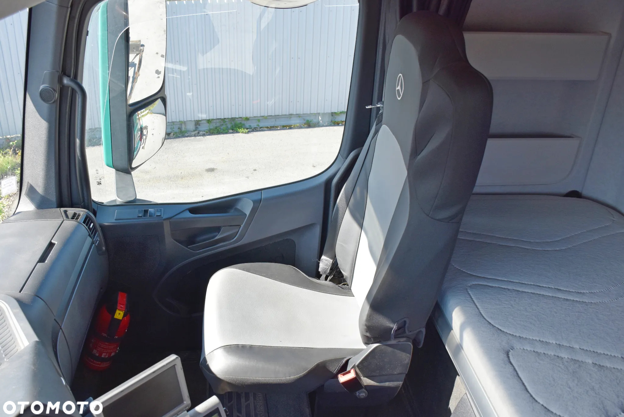 Mercedes-Benz AROCS 3363 * DO TRANSPORTU DREWNA * LOGLIFT F 251S / 6x4 - 11