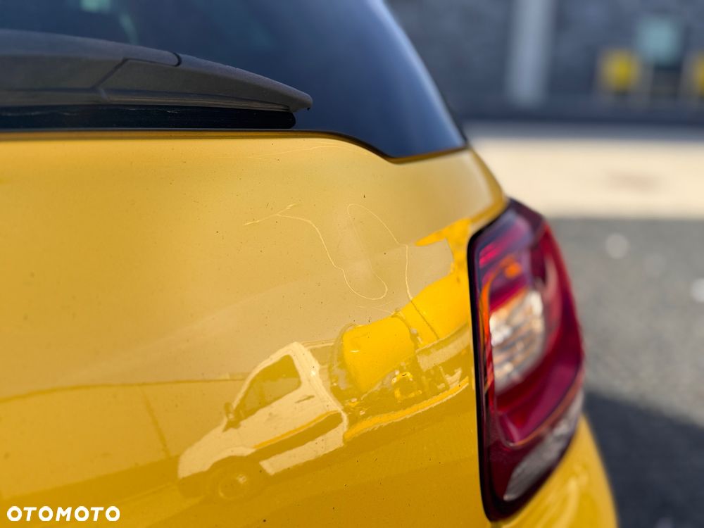 Citroën DS3 1.6 THP SportChic - 17