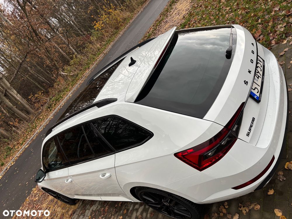 Skoda Superb 2.0 TDI SCR Sportline DSG - 6