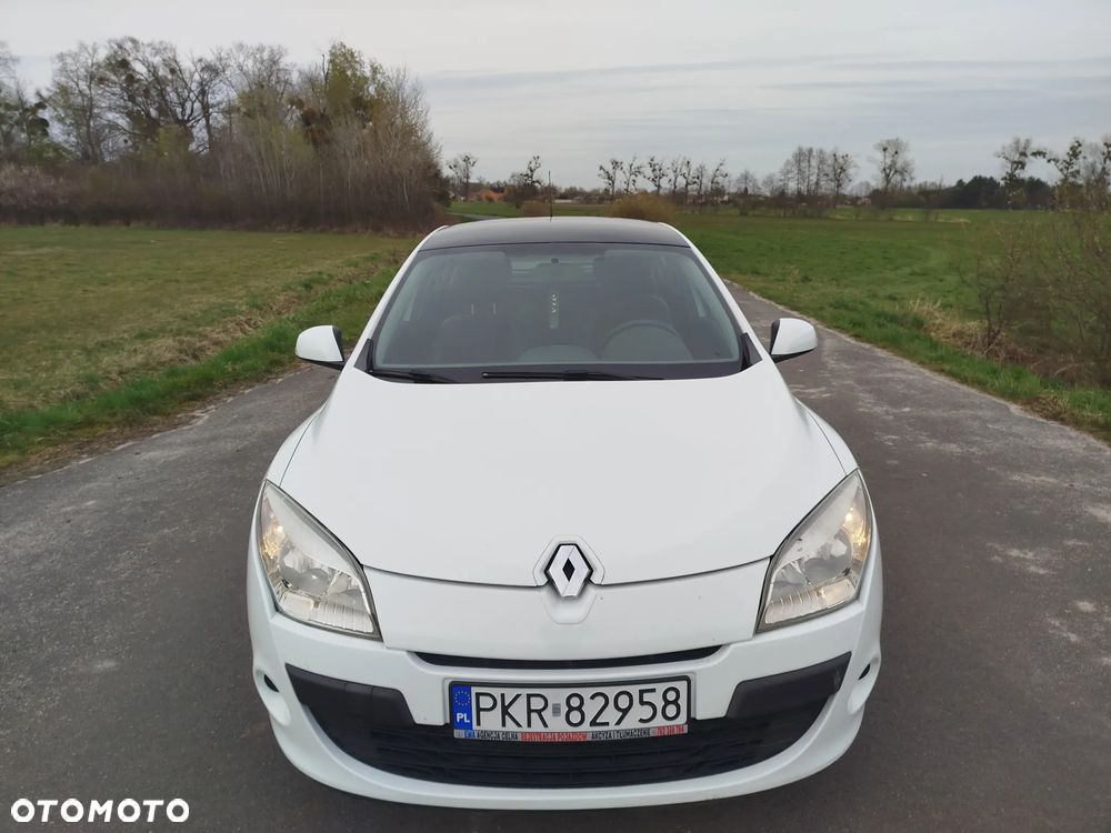 Renault Megane 1.5 dCi Authentique - 6
