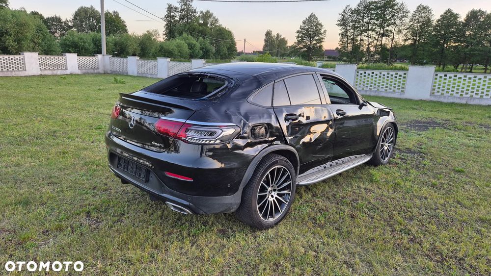 Mercedes-Benz GLC 300 d 4Matic 9G-TRONIC AMG Line - 7