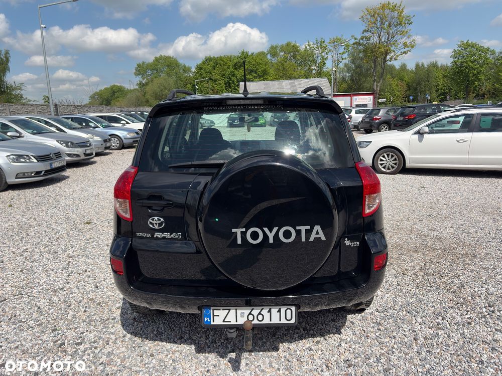 Toyota RAV4 2.2 D-4D 4x4 - 7