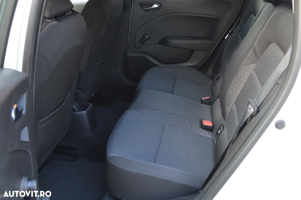 Renault Clio E-TECH Hybrid 140 BUSINESS EDITION - 12