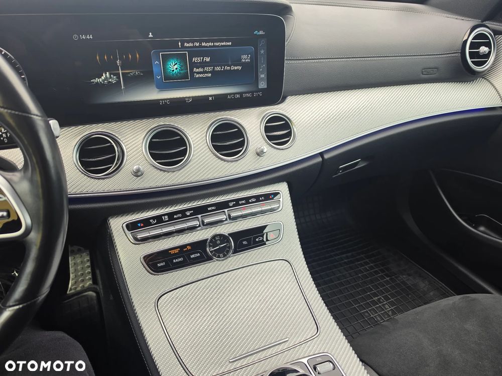 Mercedes-Benz Klasa E 400 d 4Matic 9G-TRONIC AMG Line - 21