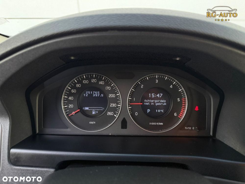 Volvo V70 - 37