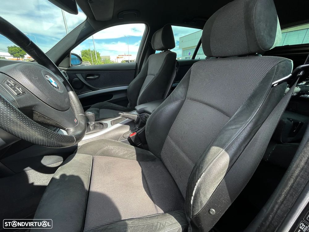 BMW 320 d Touring Sport - 12