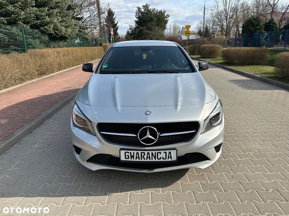 Mercedes-Benz CLA 180 UrbanStyle Edition - 3