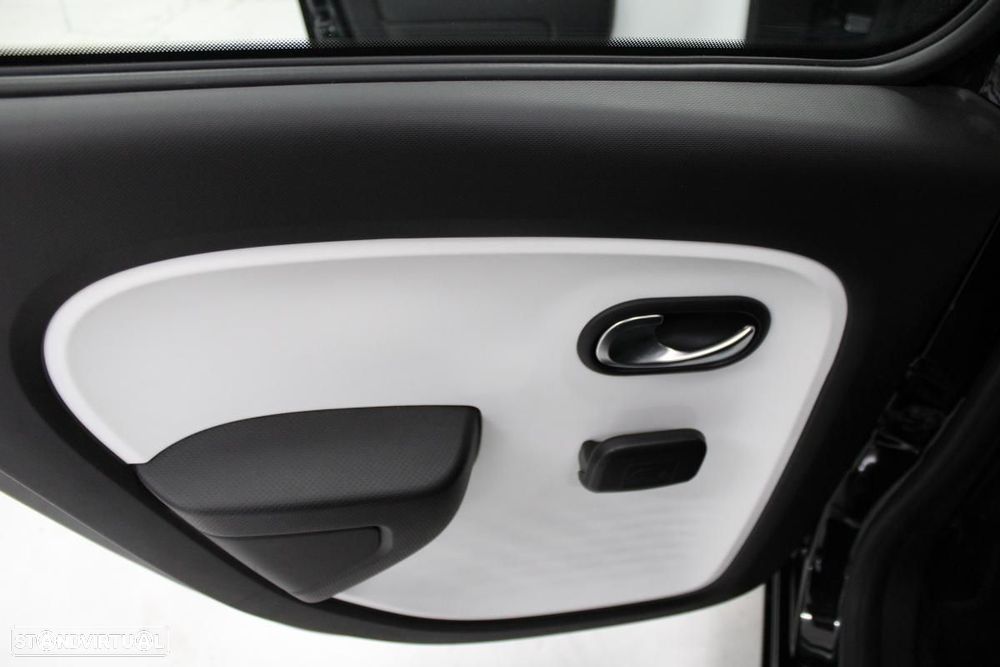 Renault Twingo Z.E. 22 Zen - 12