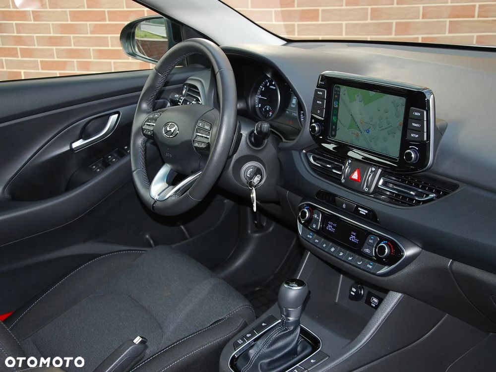Hyundai i30 1.0 T-GDI Smart DCT - 17