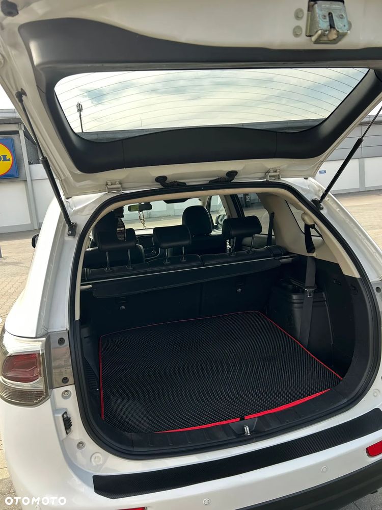 Mitsubishi Outlander 2.2 DID Instyle Navi - 5