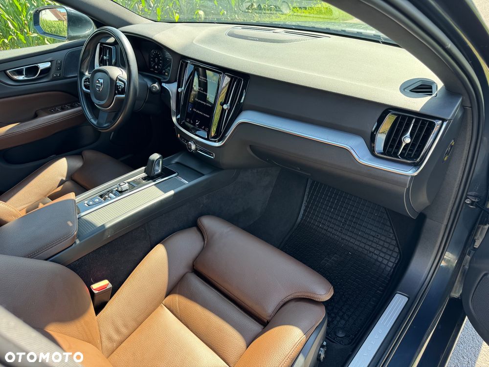 Volvo V60 B4 D Inscription - 15