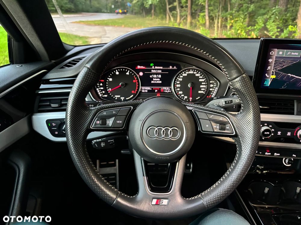 Audi A4 Avant 40 TDI Quattro S Line S tronic - 37