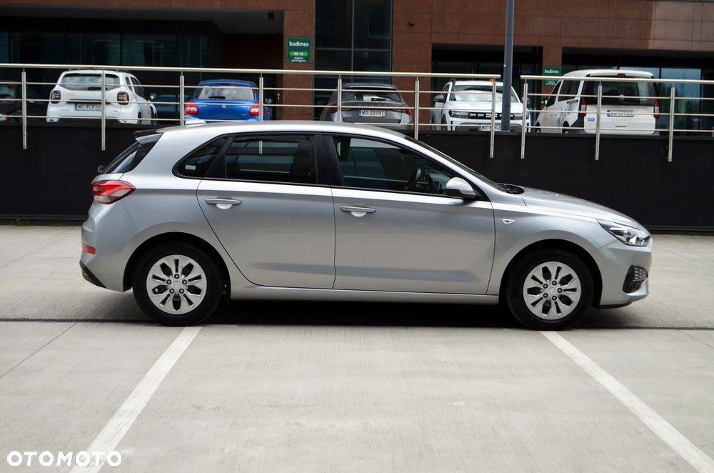 Hyundai i30 1.5 DPI Modern - 38