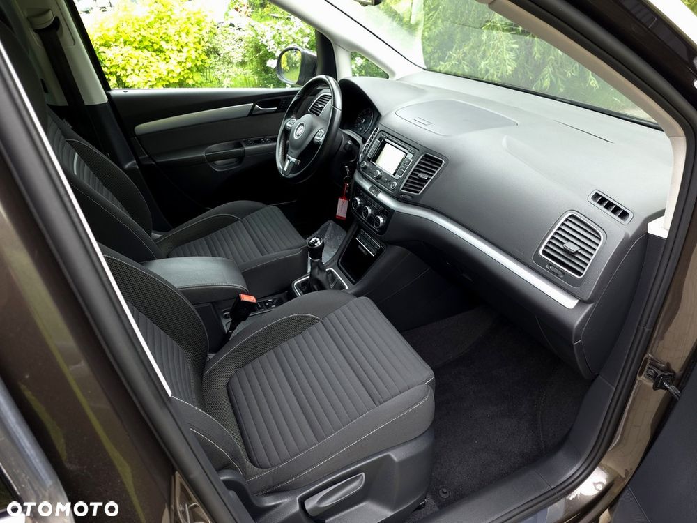 Volkswagen Sharan 2.0 TDI Highline - 10