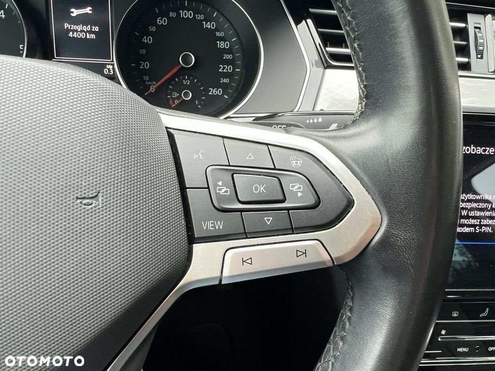 Volkswagen Passat 2.0 TDI EVO Business DSG - 28