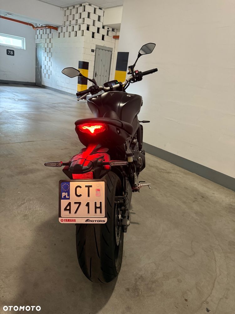 Yamaha MT - 12