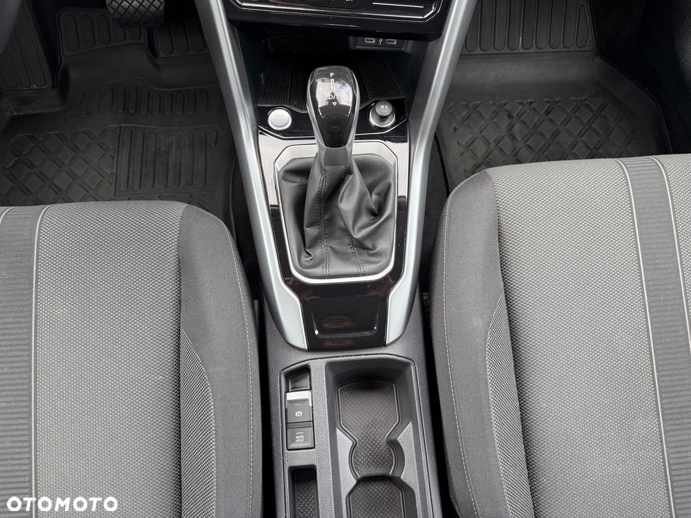 Volkswagen T-Roc 1.5 TSI Life Plus DSG - 17