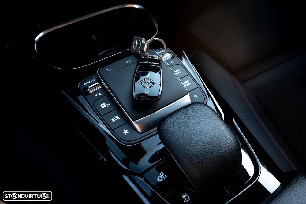 Mercedes-Benz A 35 AMG 4Matic - 12
