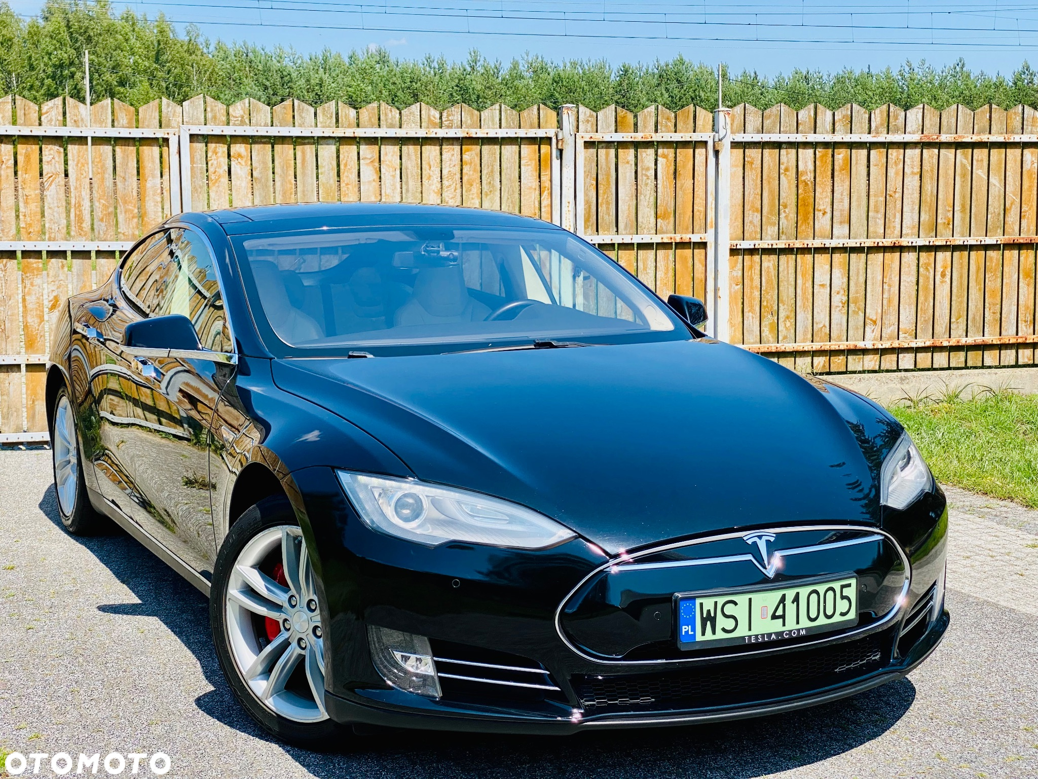 Tesla Model S Standard - 3