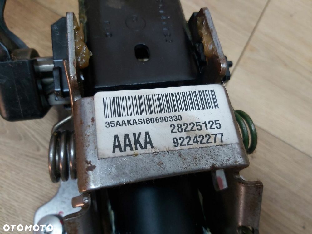 Chevrolet CAMARO V SS 6,2 v8 kolumna kierownicza 28225125 10-14r - 4
